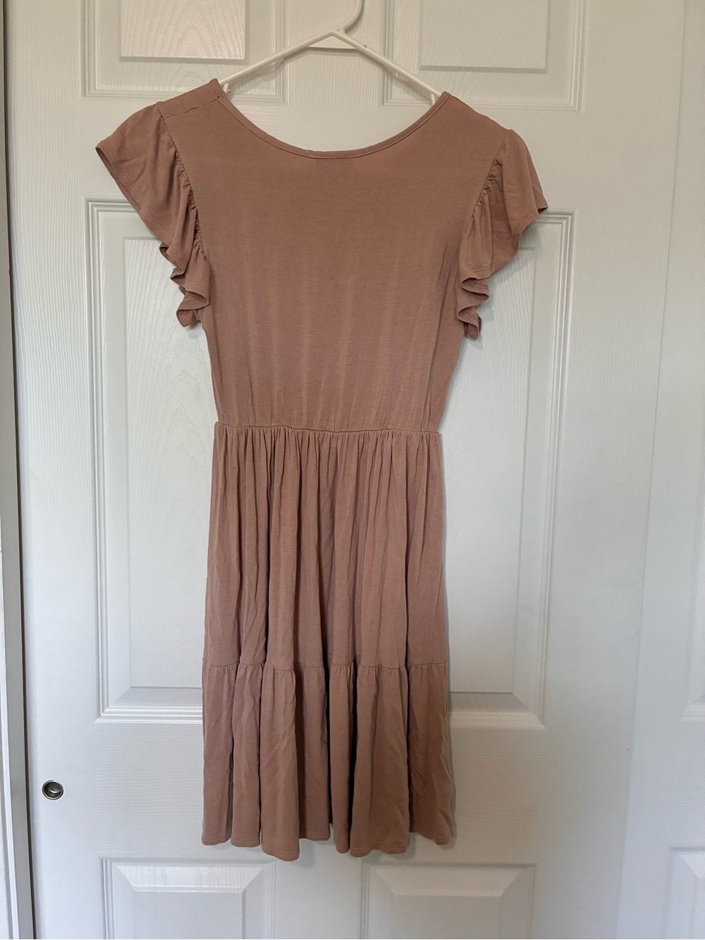 Olivia Rae Dress Flutter Sleeve Tiered Skirt Knit Stretch Blush Rose Size Small - Picture 2 of 9